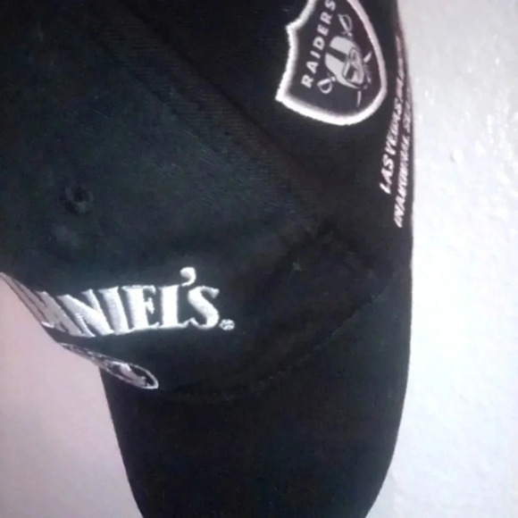 Jack Daniels Las Vegas Raiders hat - Picture 1 of 6